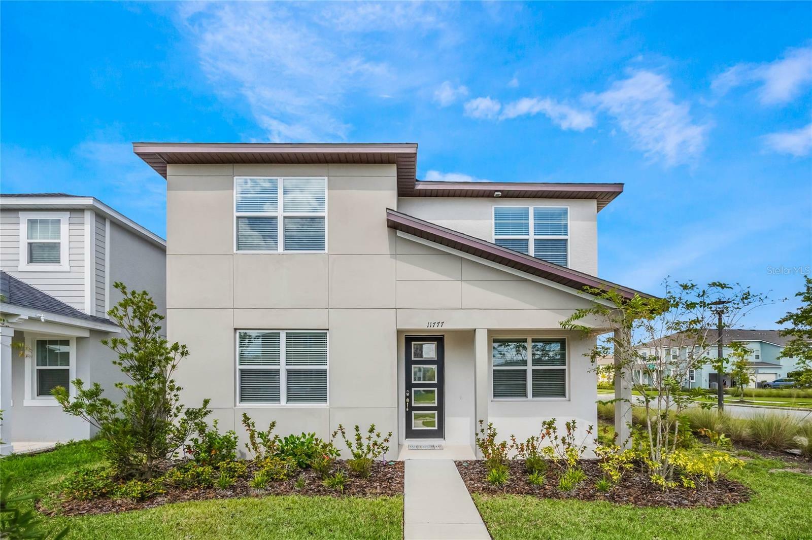 Property Photo:  11777 Globe Street  FL 32832 