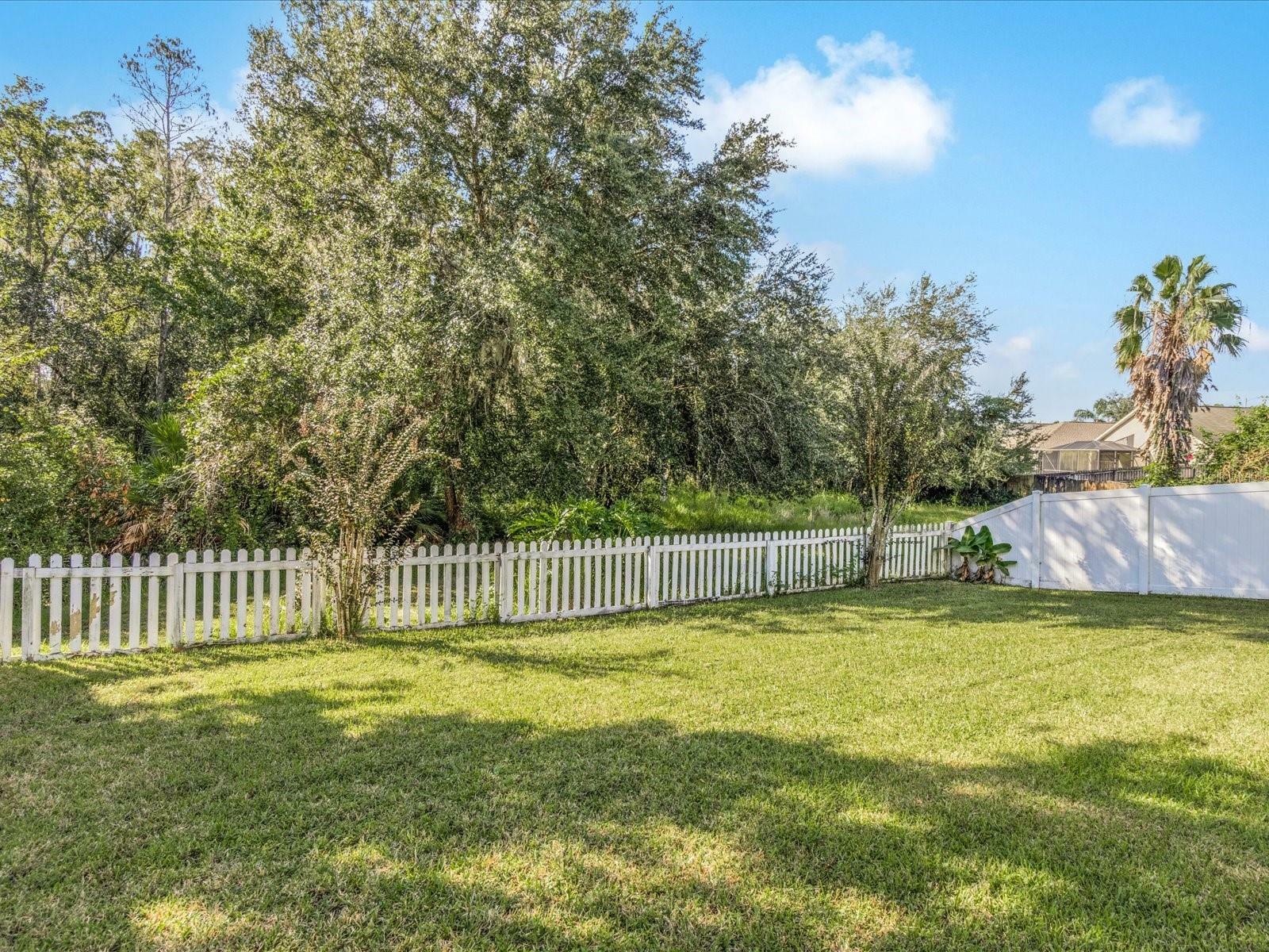 Property Photo:  31243 Wrencrest Drive  FL 33543 