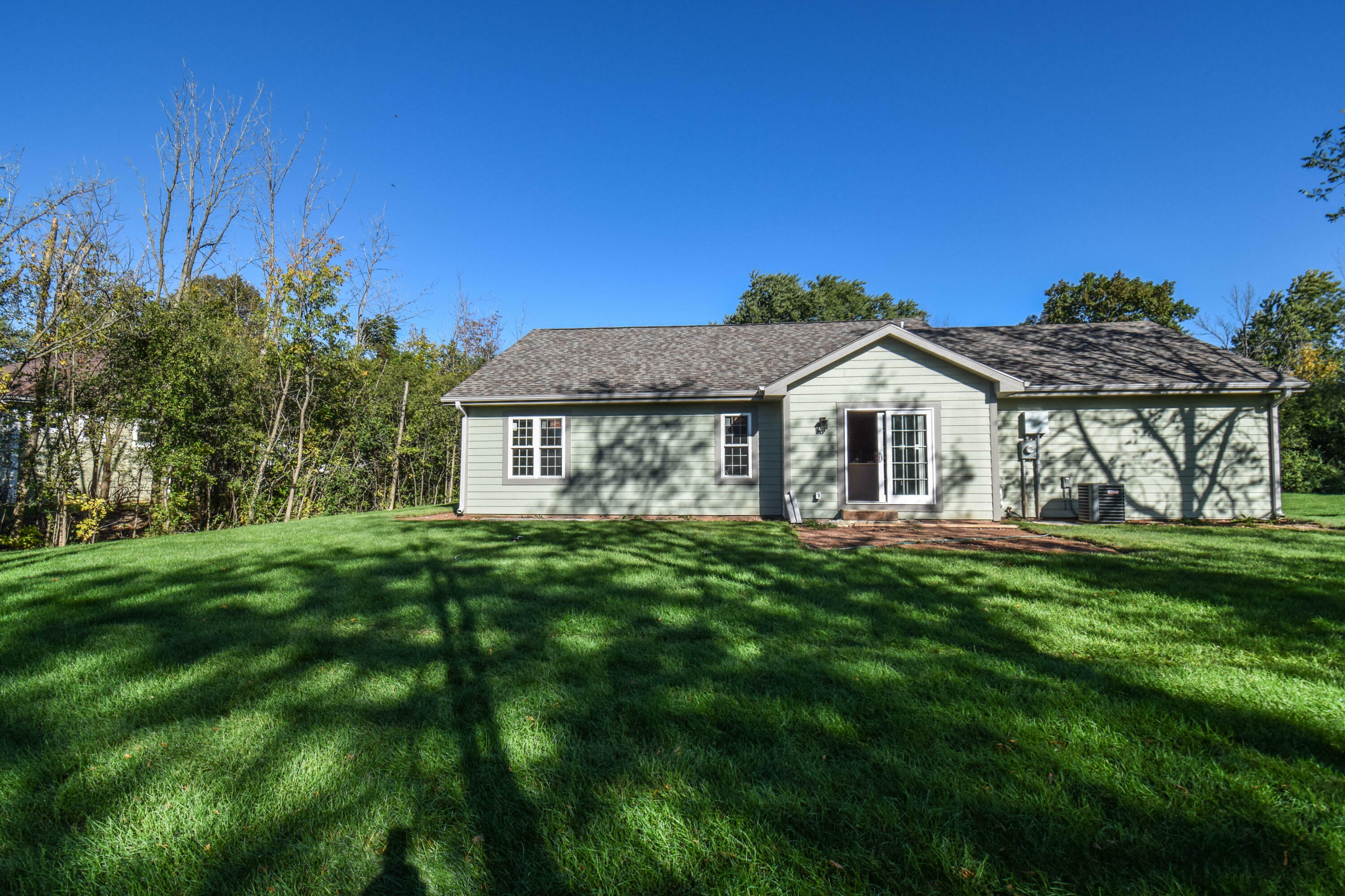 Property Photo:  1255 Westwood Dr  WI 53024 