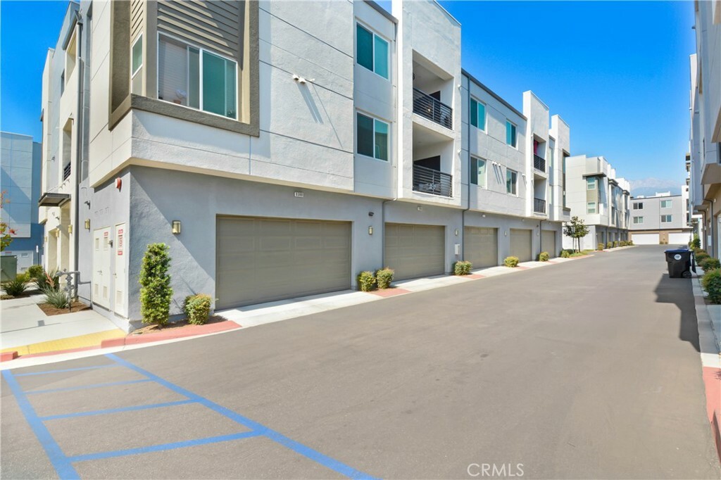 Property Photo:  9386 Solaire Place  CA 91730 