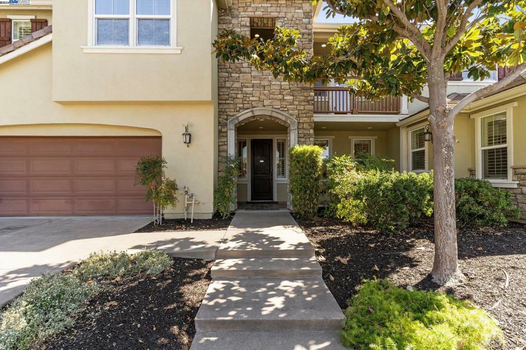 Property Photo:  1001 Wild Sage Court  CA 95688 