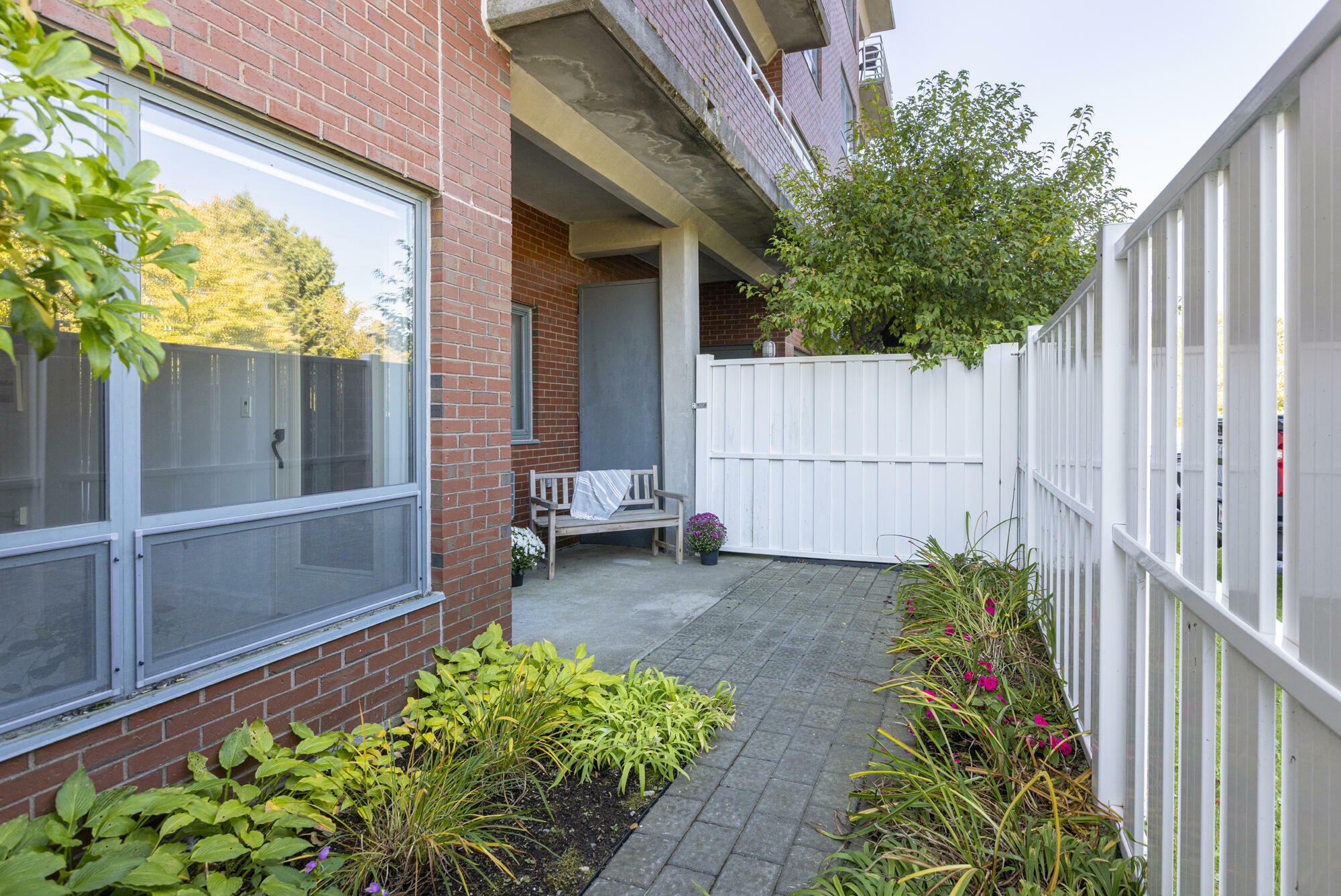 Property Photo:  148 Breakwater Drive Unit 108  ME 04106 