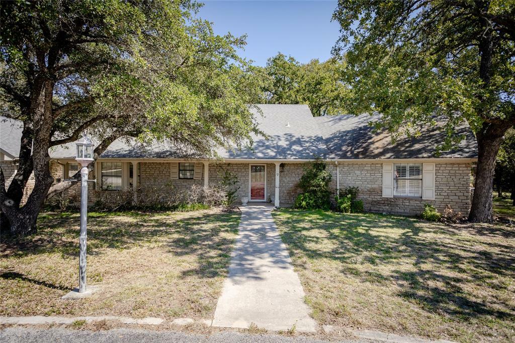 Property Photo:  1904 Oak Ridge Trail  TX 76426 