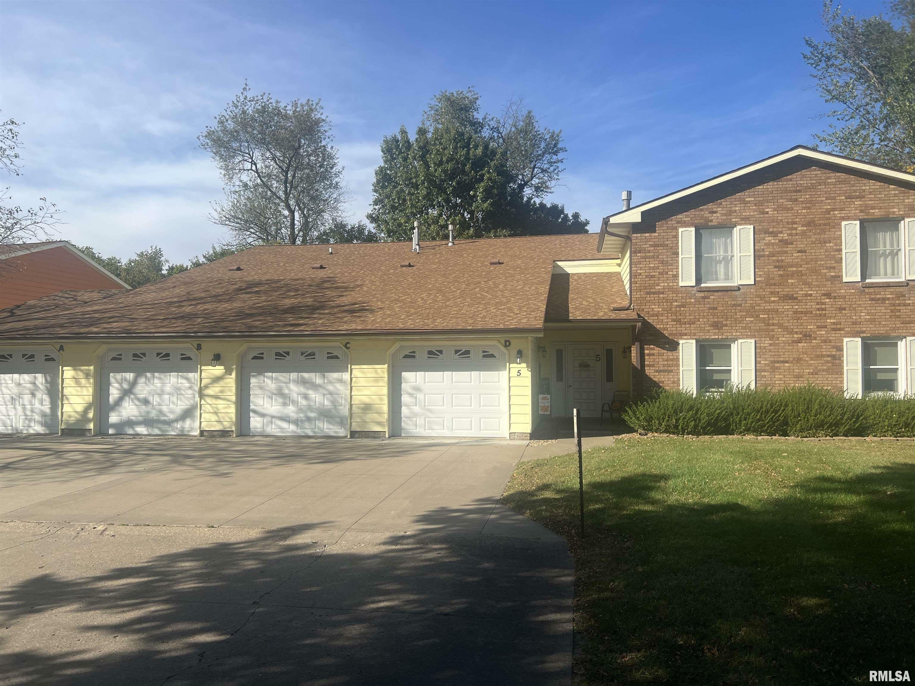 Property Photo:  814 13th Avenue North 5 - C  IA 52732 