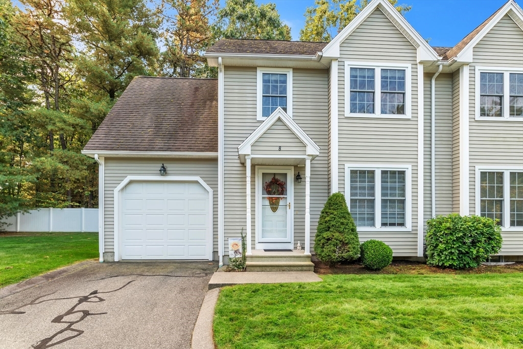 Property Photo:  8 Olde Plains Hollow 8  MA 01075 