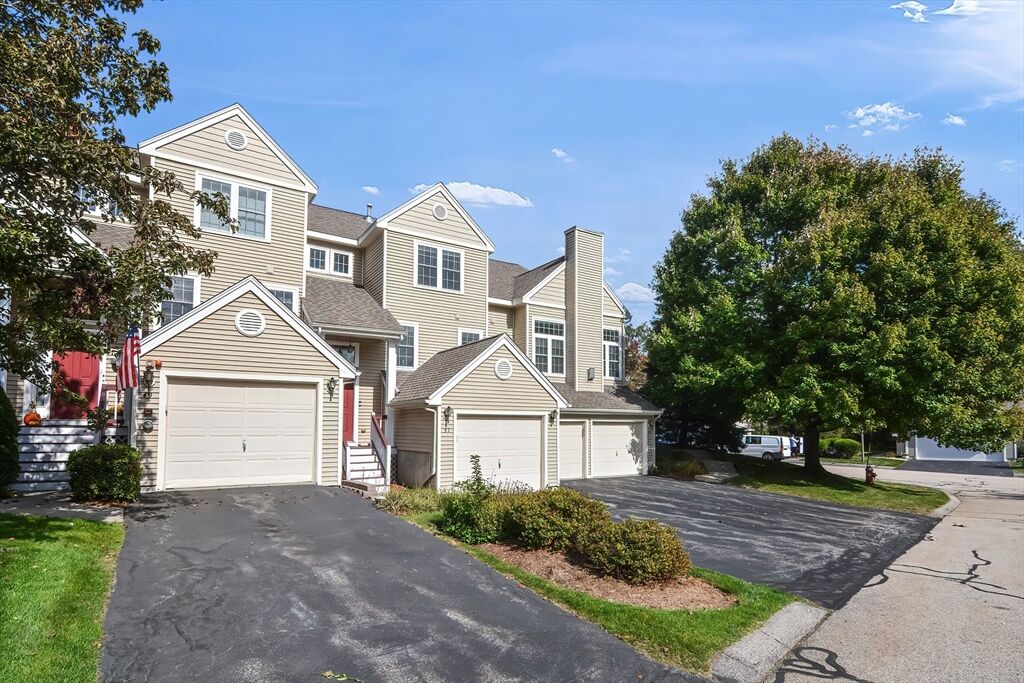 Property Photo: 51 Edward Dr 51 MA 01536