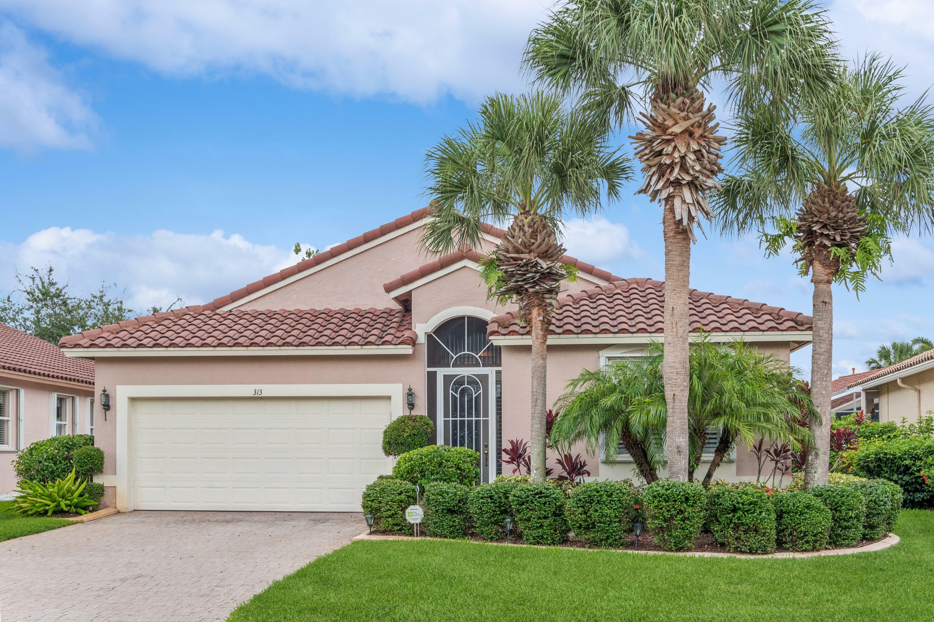 Property Photo:  313 NW Springview Loop  FL 34986 