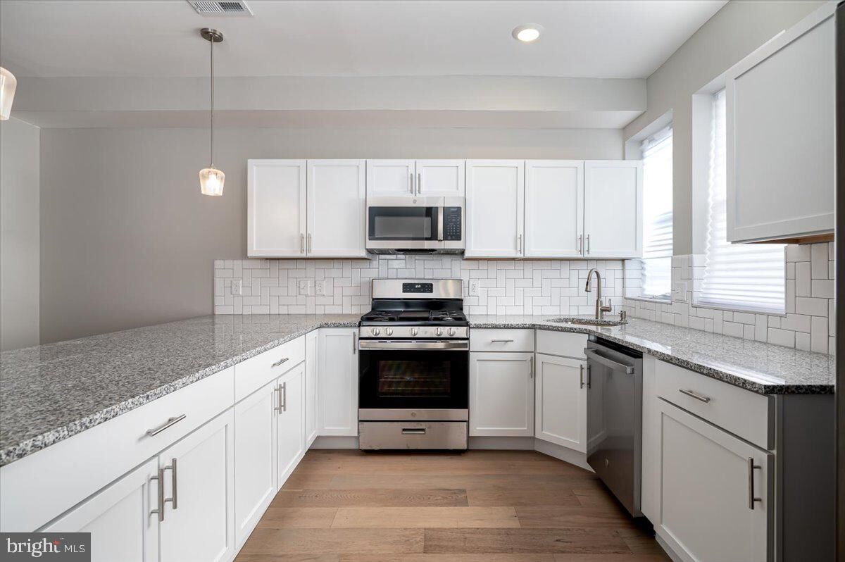 Property Photo:  3505 Edmondson Avenue  MD 21229 