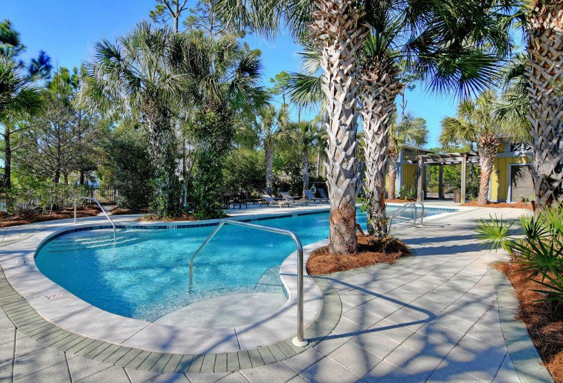 Property Photo:  3401 Martinique Lane  FL 32408 