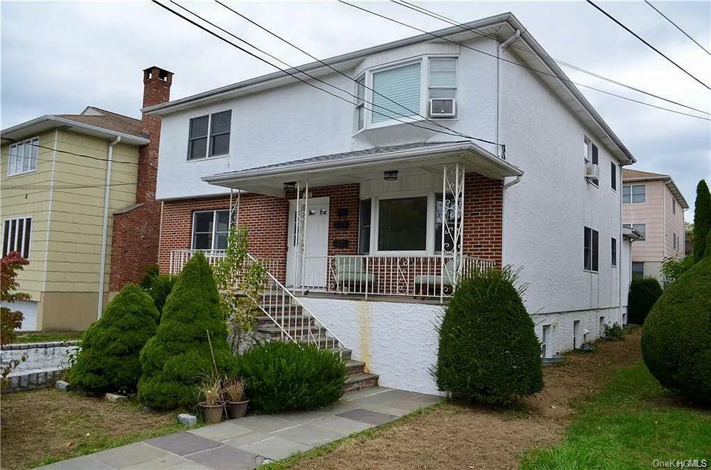 Property Photo:  492 Main Street E  NY 10604 