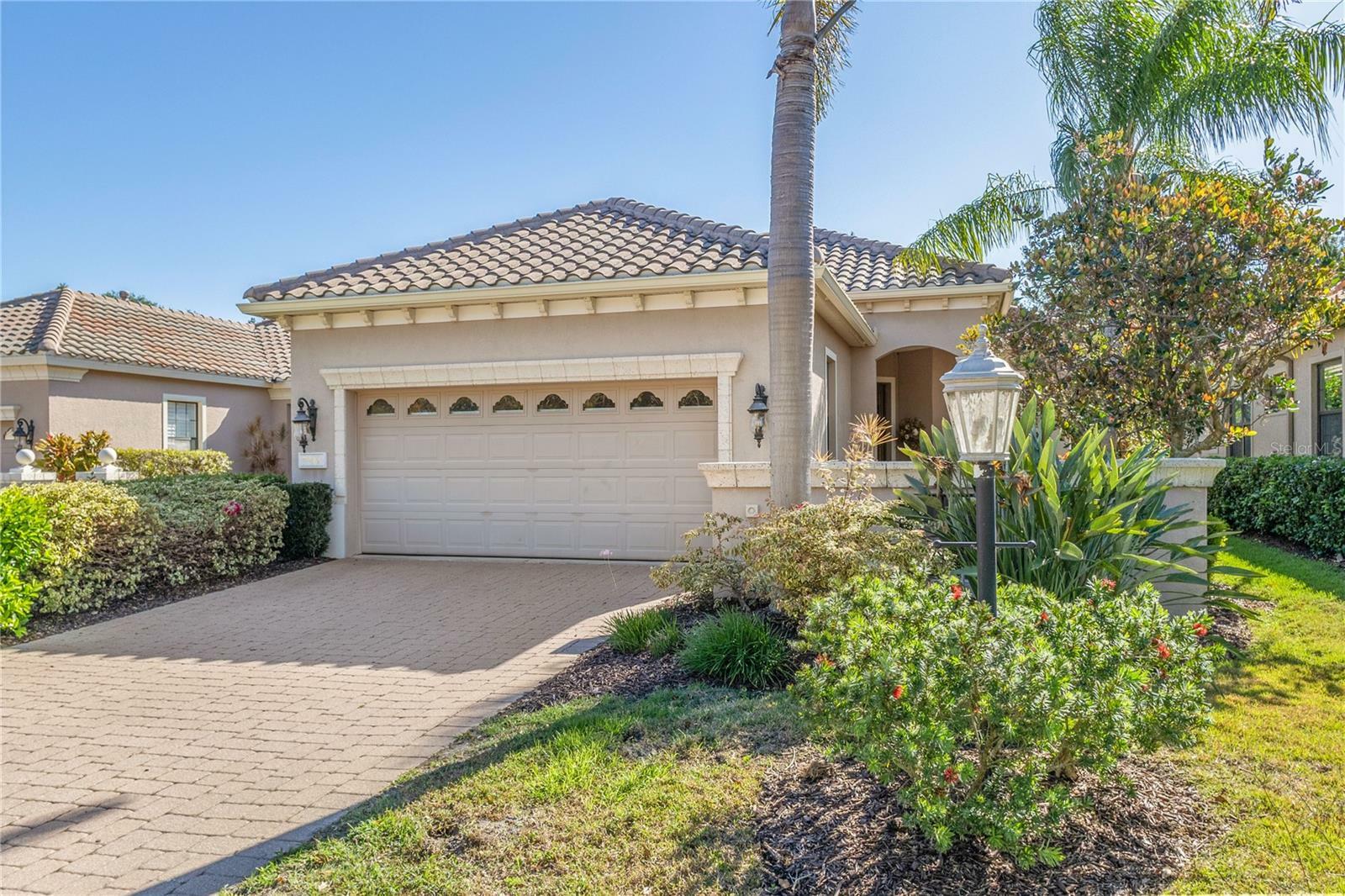 Property Photo:  7211 Presidio Glen  FL 34202 