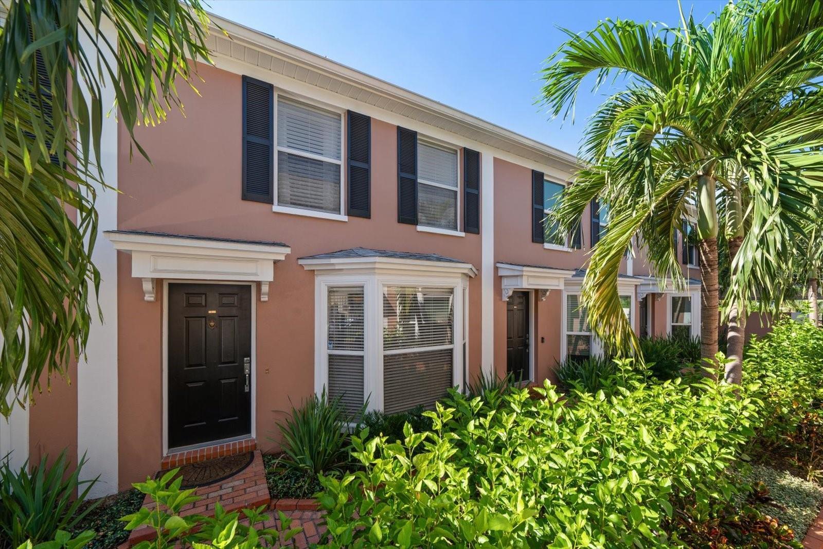 Property Photo: 303 S Bungalow Park Avenue B FL 33609