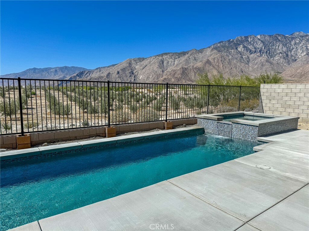 Property Photo:  265 Mustang Lane  CA 92262 