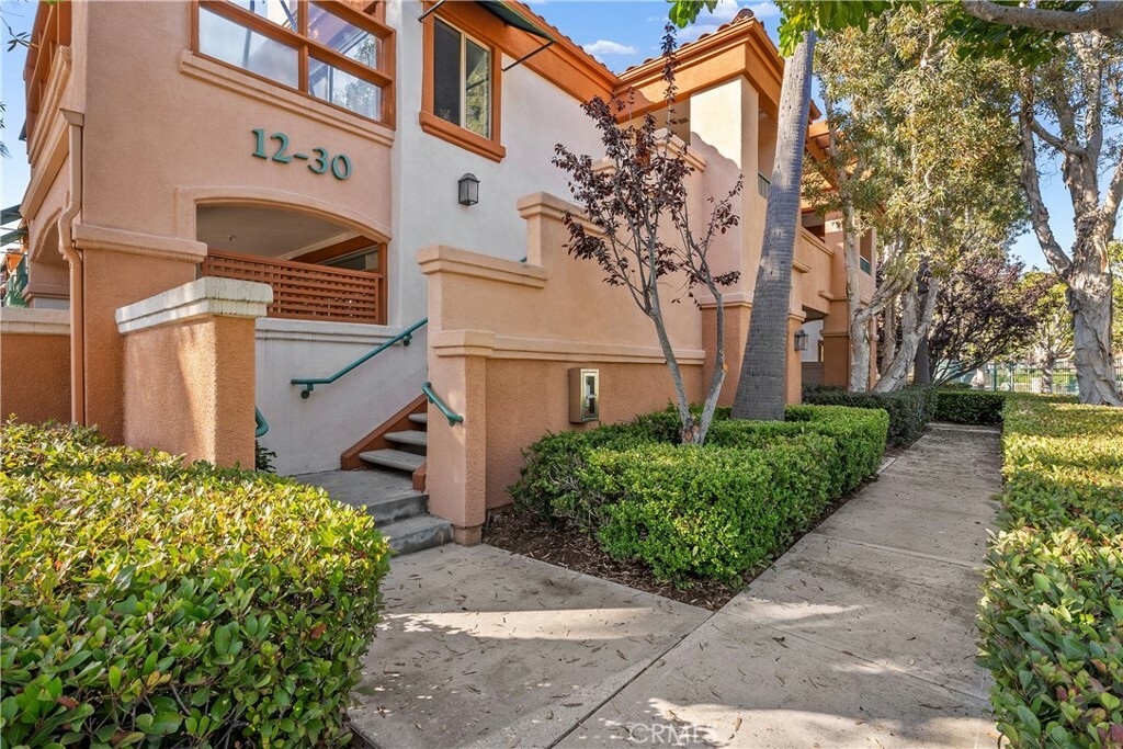 Property Photo:  16 Villa Point Drive  CA 92660 