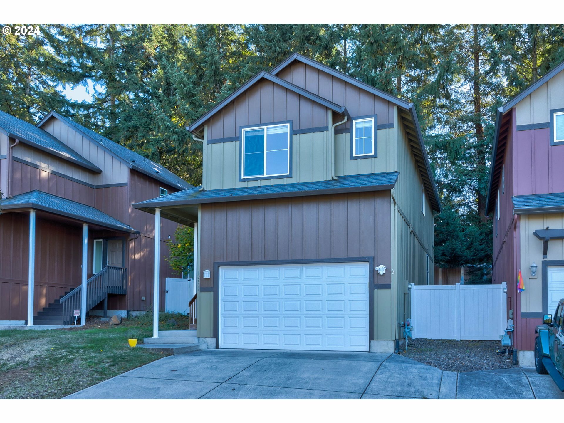 Property Photo:  12607 NE 24th St  WA 98684 