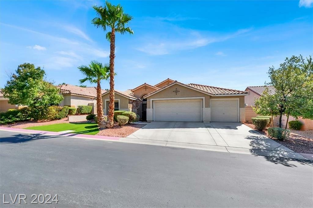 Property Photo:  1594 Pontine Court  NV 89052 