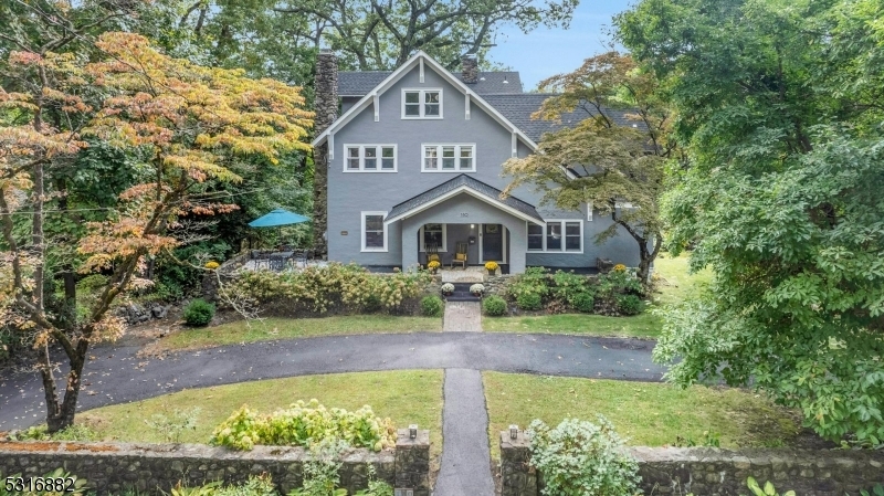 Property Photo:  180 Morris Ave  NJ 07046 