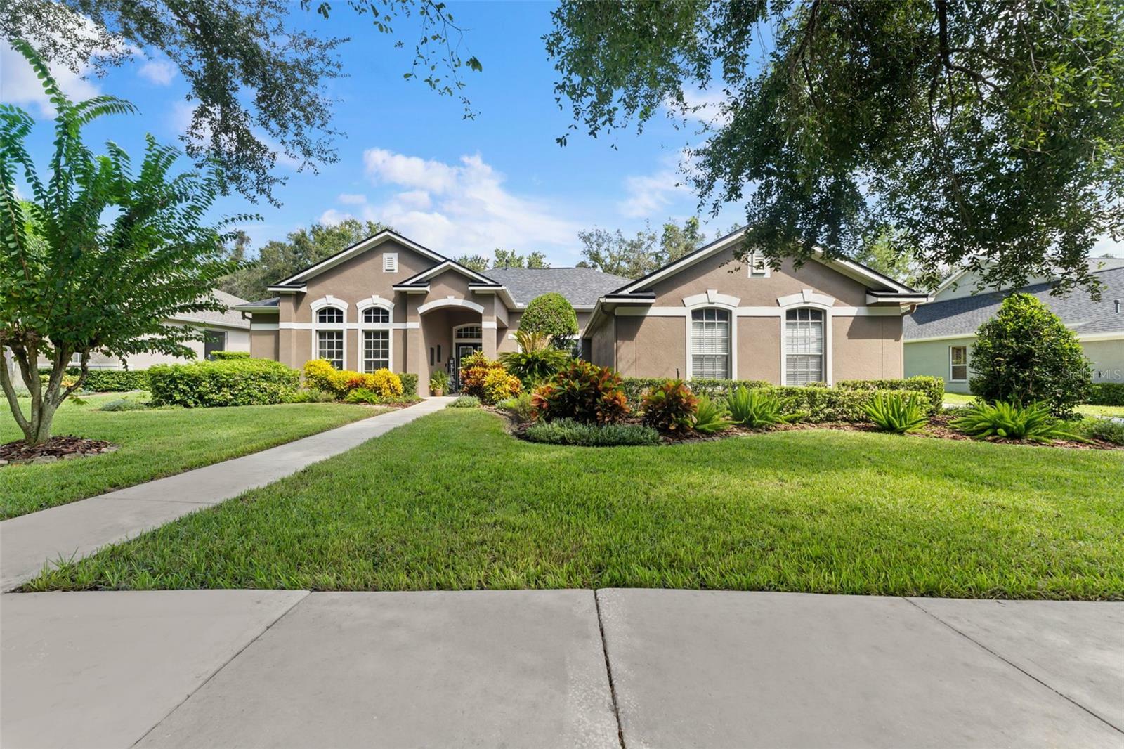 15212 Kestrelrise Drive  Lithia FL 33547 photo