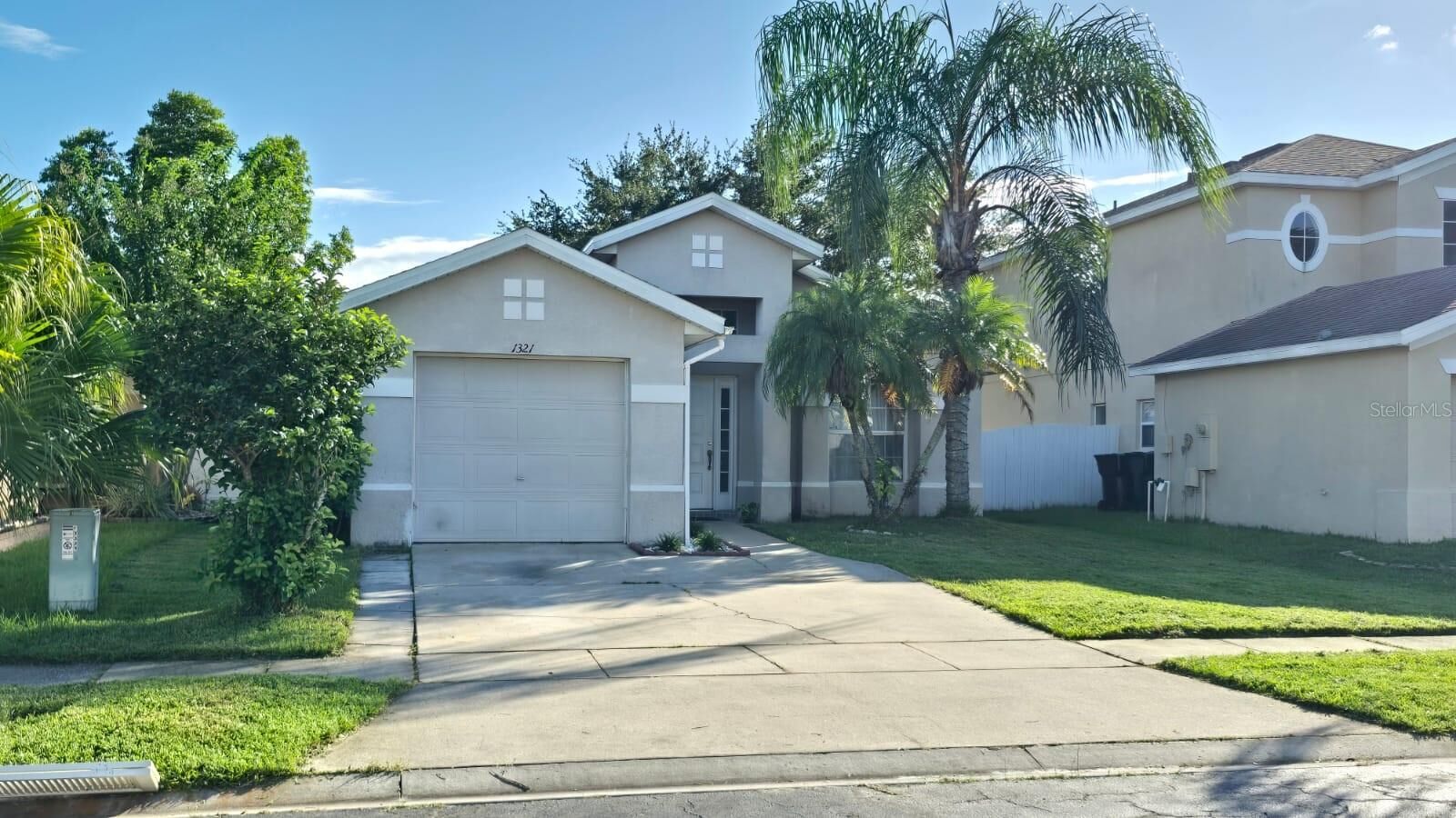 Property Photo:  1321 Timberbend Circle  FL 32824 