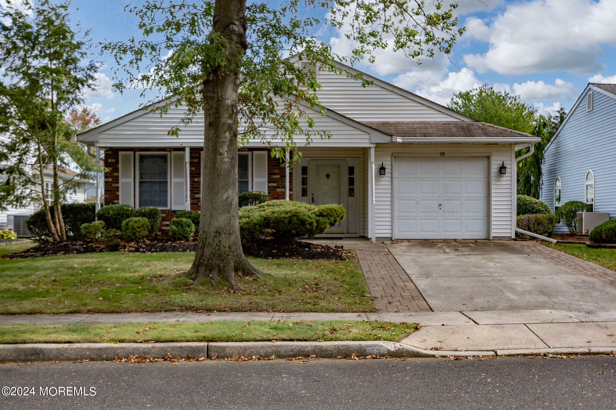 Property Photo:  73 Deep Hollow Lane N  NJ 08022 