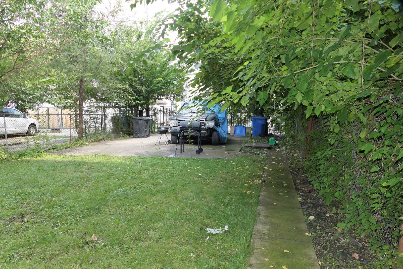 Property Photo:  5415 S Hoyne Avenue  IL 60609 