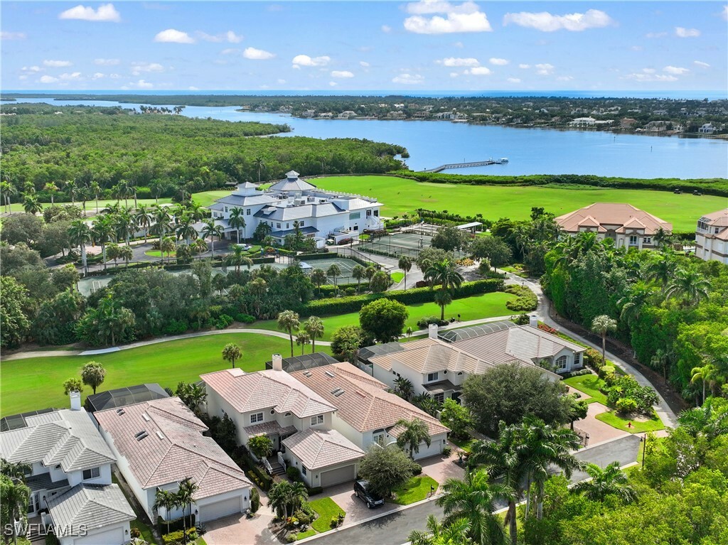 Property Photo:  3884 Clipper Cove Drive  FL 34112 