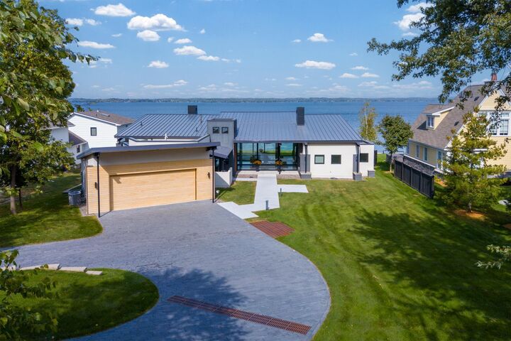 Property Photo:  355 Lake Avenue S  MN 56288 