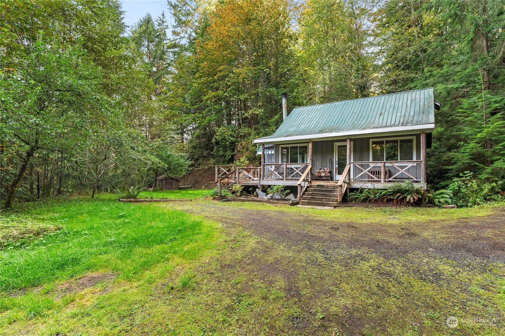 Property Photo:  310 E Canyon View Lane  WA 98528 