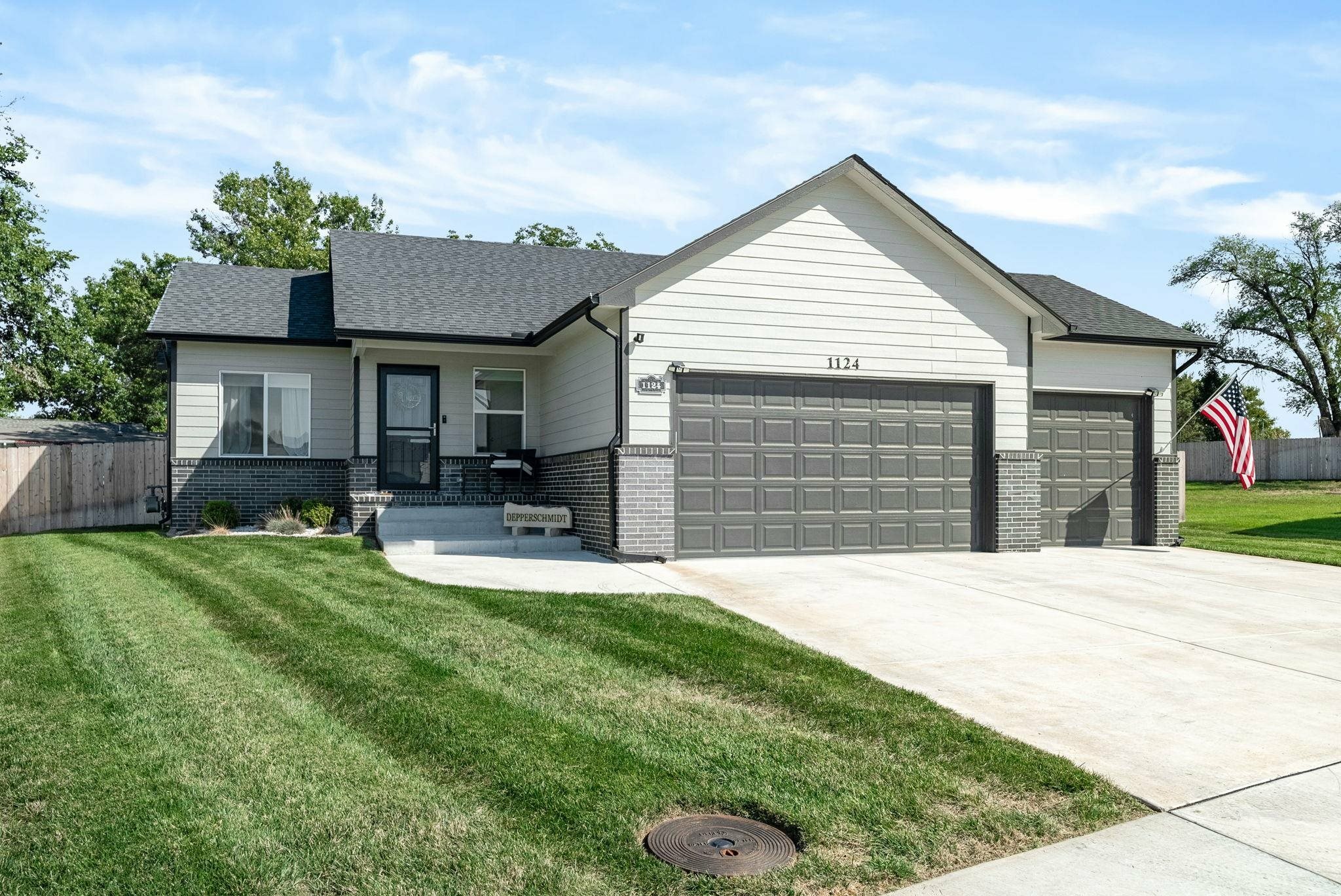 1124 Sontag Ct  Derby KS 67037-8574 photo