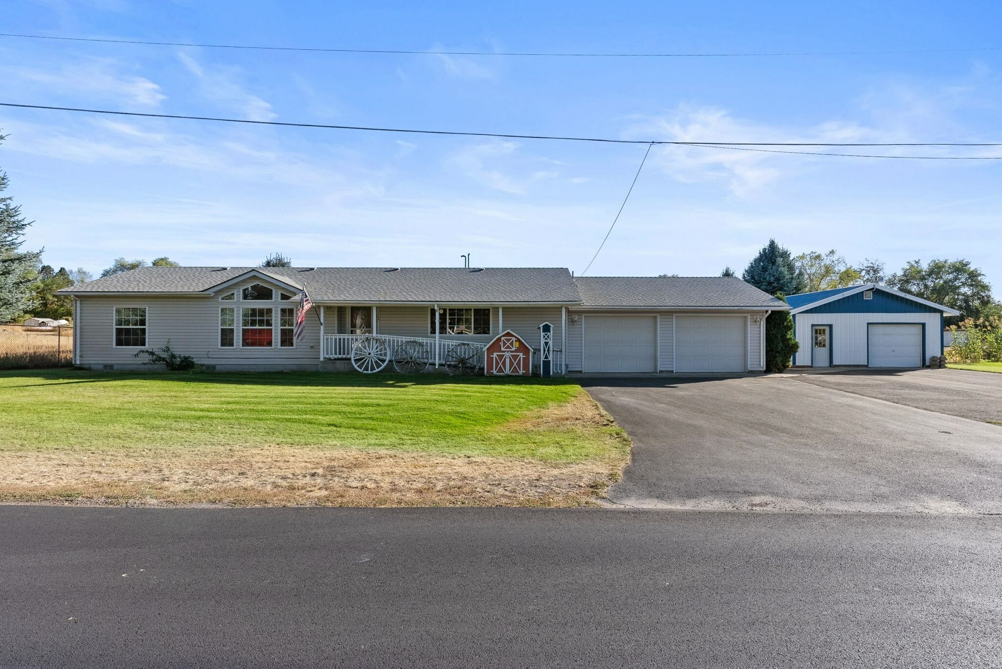 Property Photo:  2206 E Houghton Ave  WA 99217 