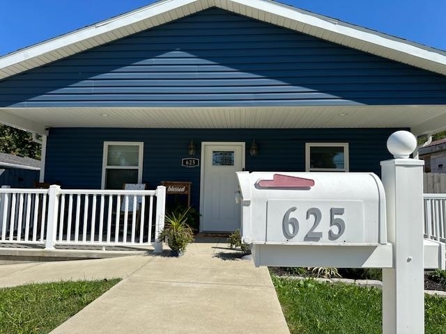 Property Photo: 625 S 9th Street OH 45638