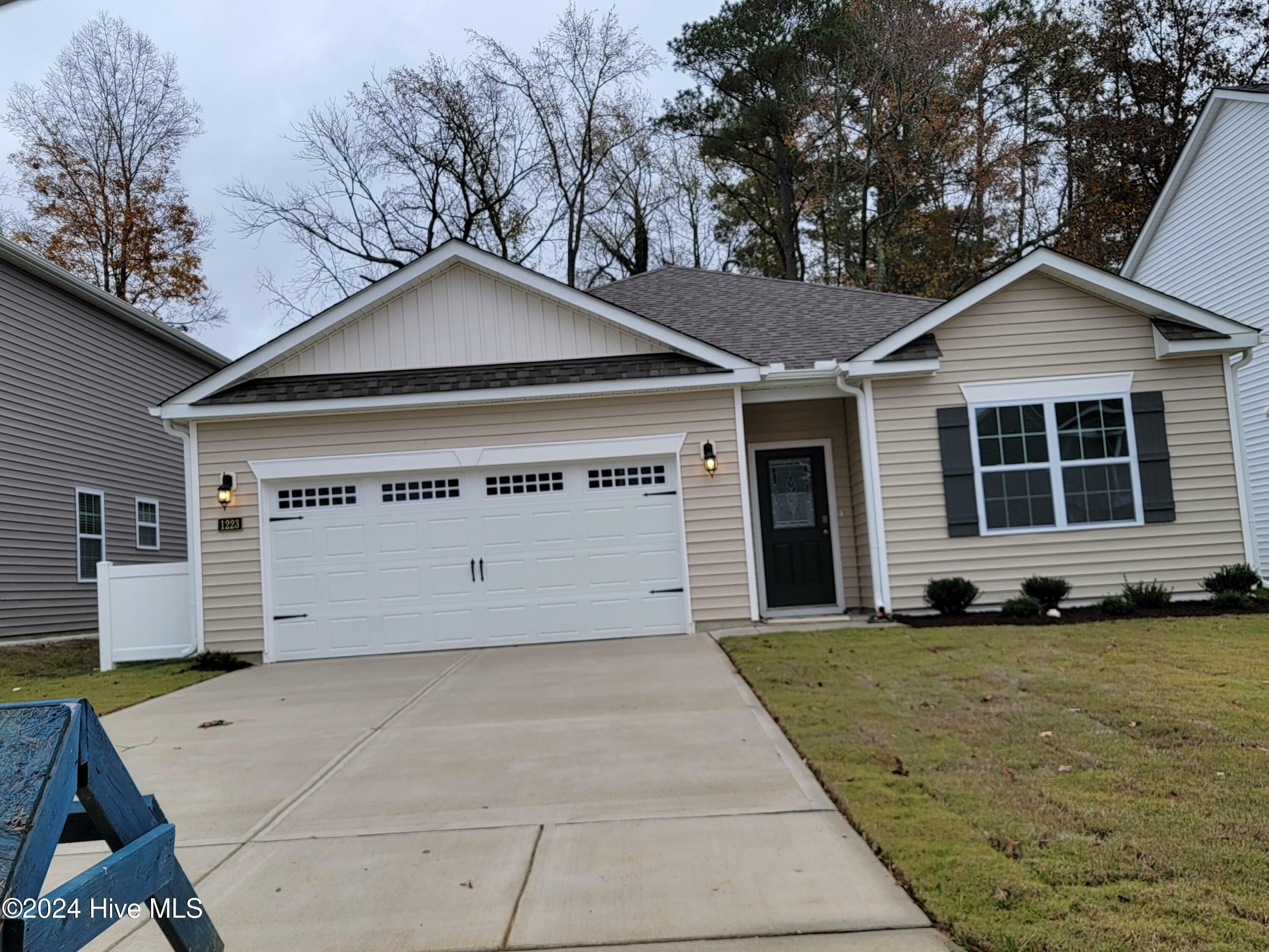 Property Photo: 1223 Middlecrest Drive NC 27804