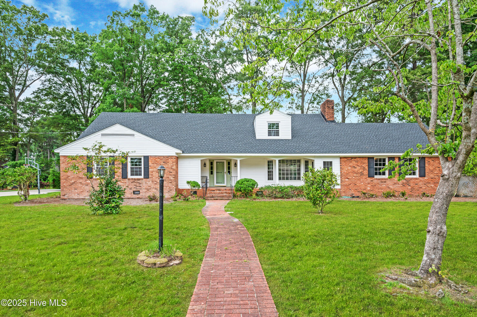 Property Photo:  306 Granville Drive  NC 27858 