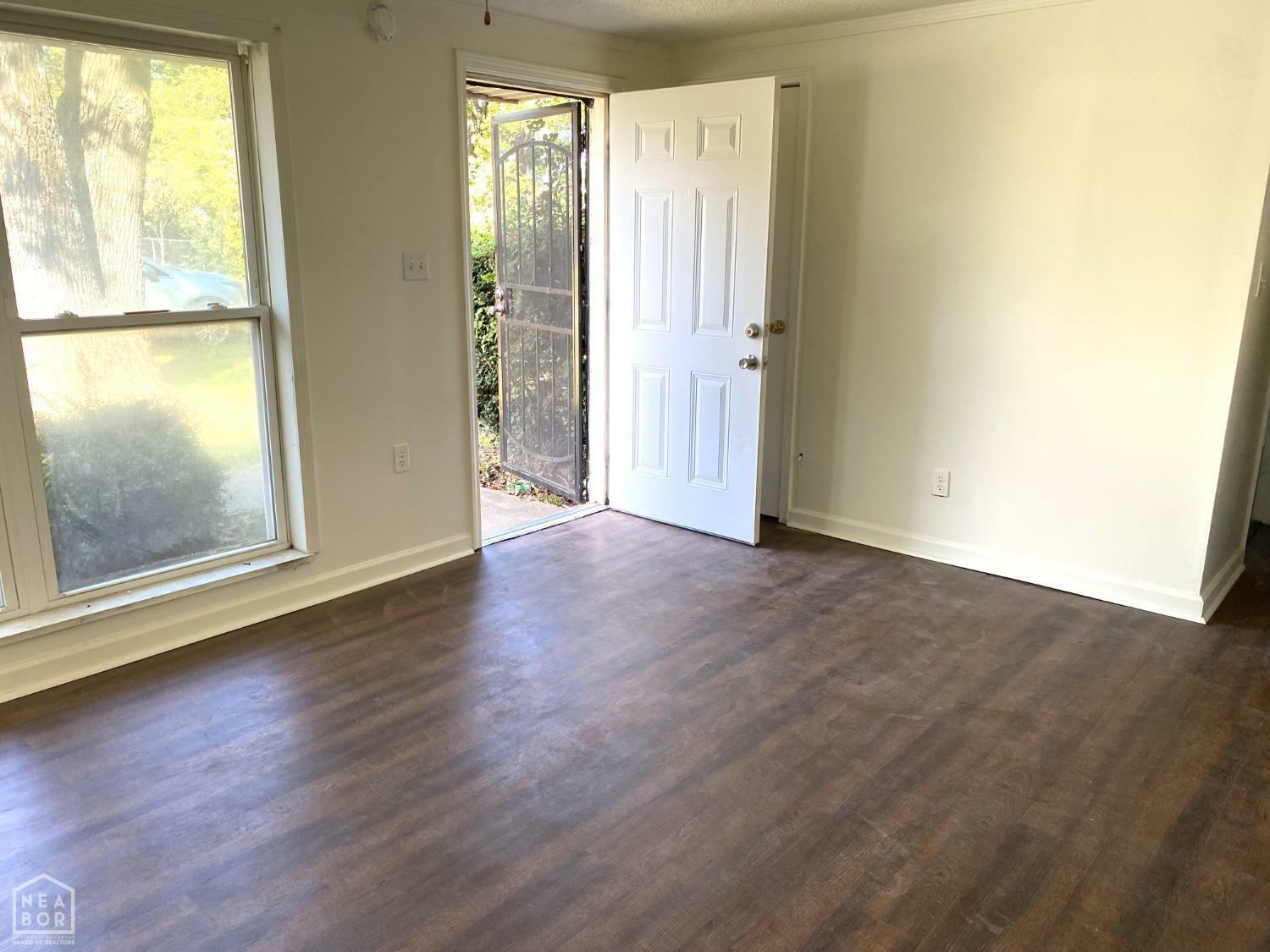 Property Photo:  1504 Brazos Street  AR 72401 