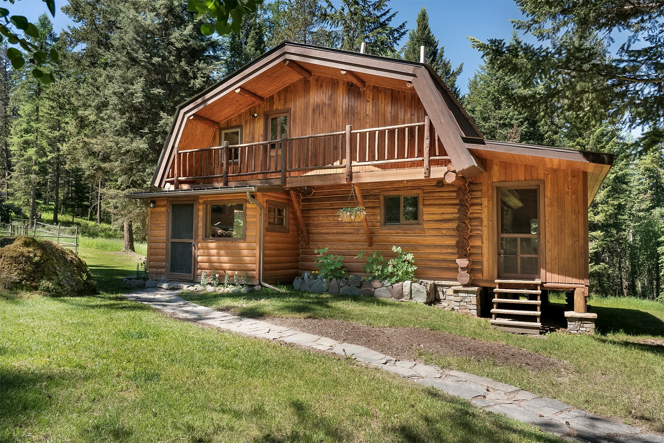 Property Photo:  550 Stovepipe Road  MT 59937 