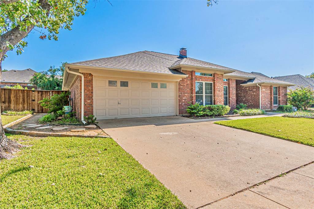 Property Photo:  3320 Timber Grove Drive  TX 76021 