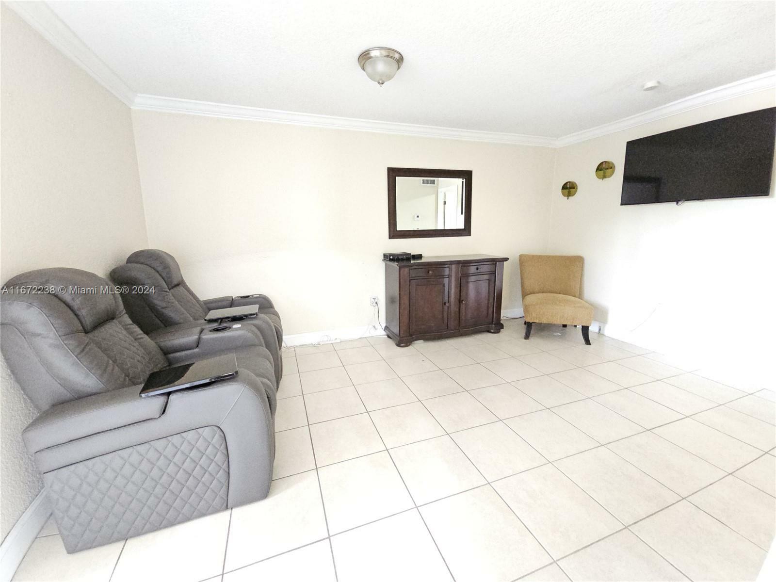 Property Photo:  17255 SW 95th Ave 262  FL 33157 