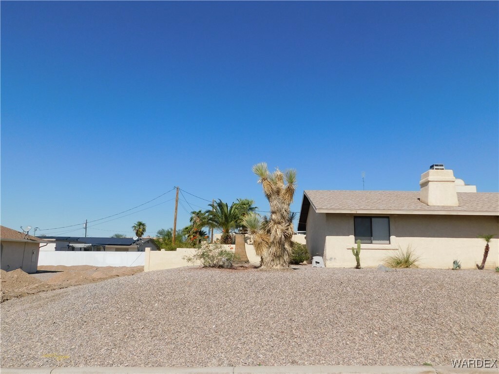 Property Photo:  3241 Newport Drive  AZ 86406 