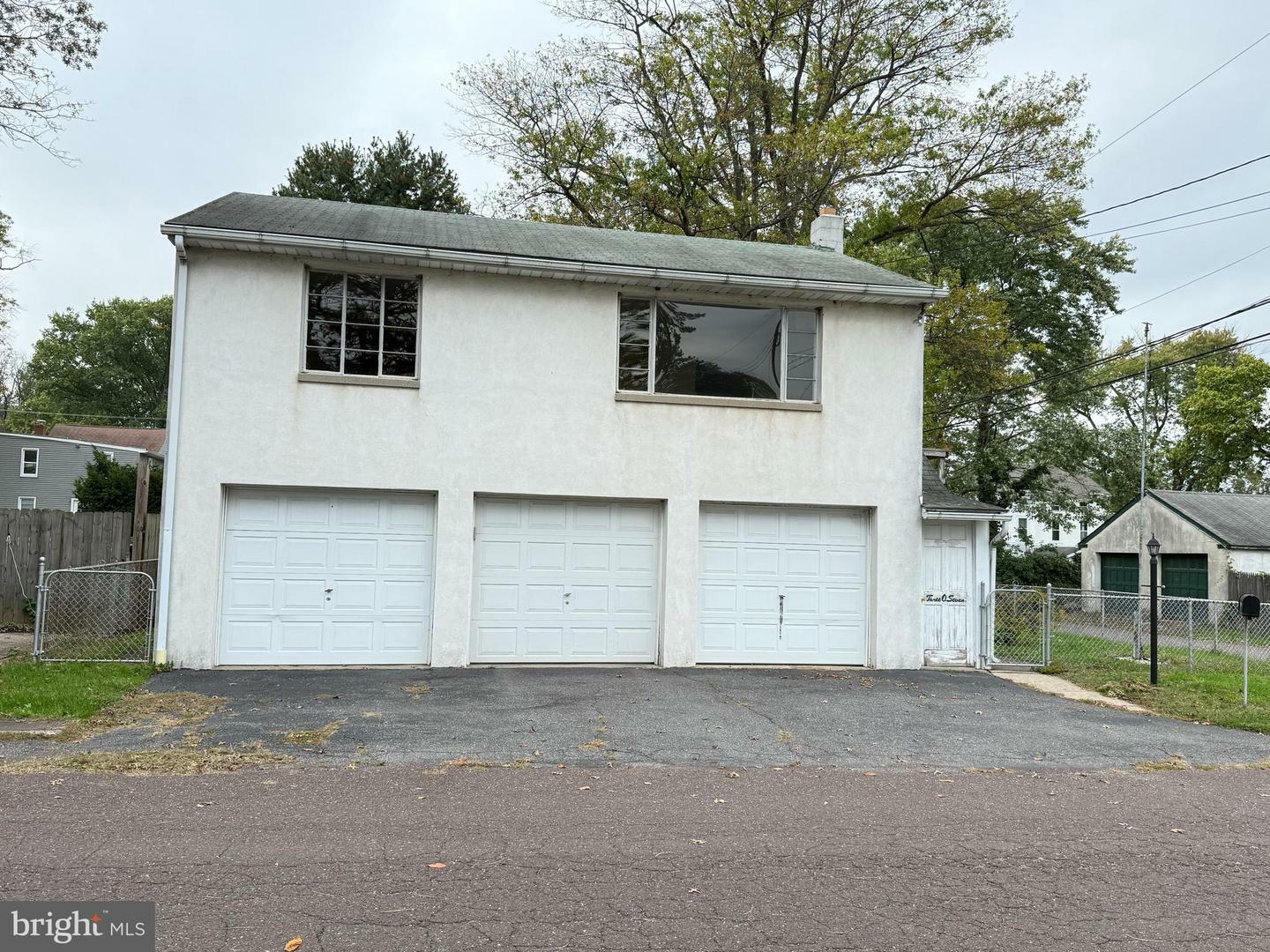 Property Photo:  307 Whartnaby Avenue  PA 19465 