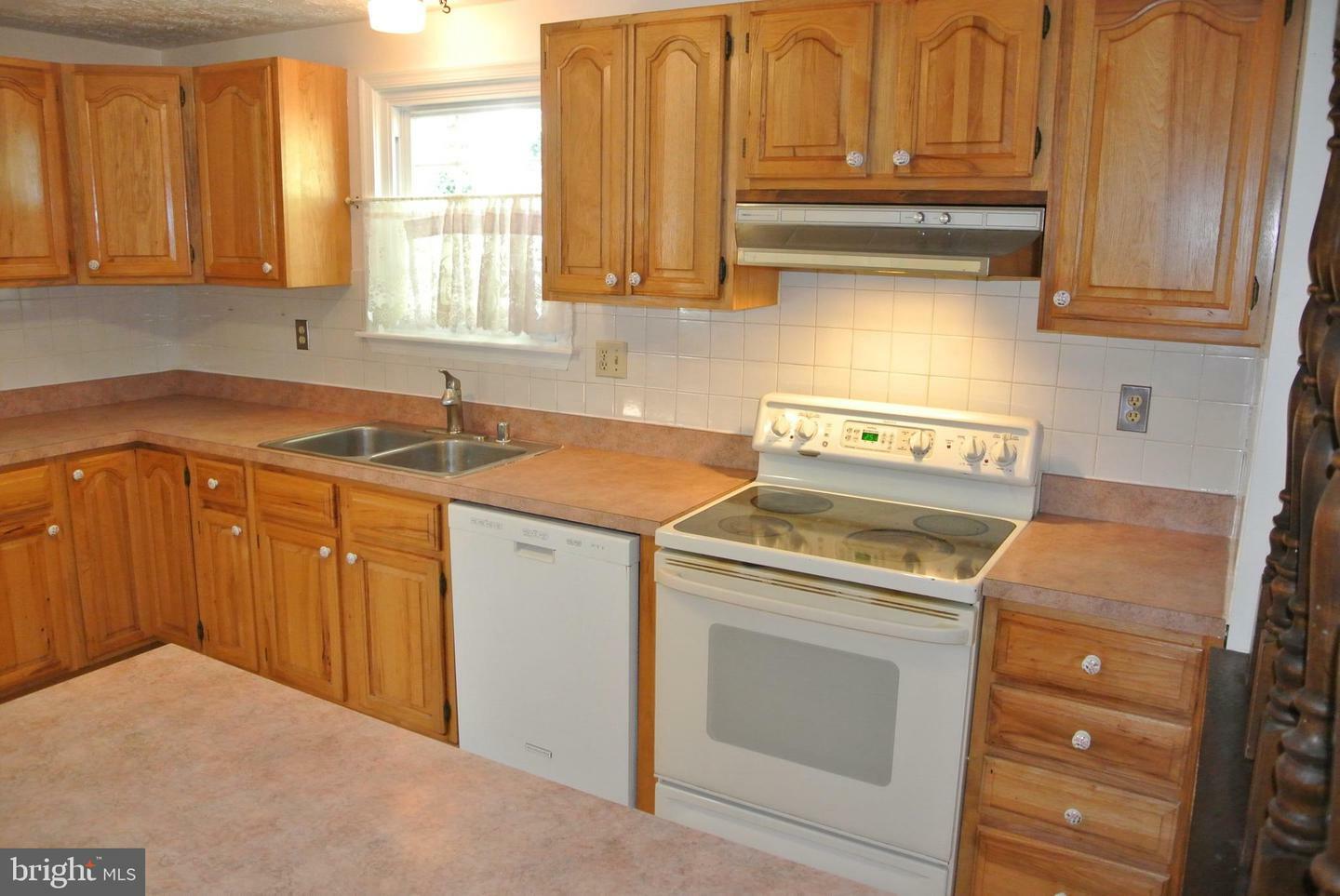 Property Photo:  10220 Briarwood Place  MD 20601 