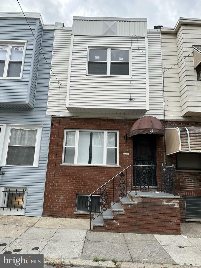 Property Photo:  2110 S Lambert Street  PA 19145 