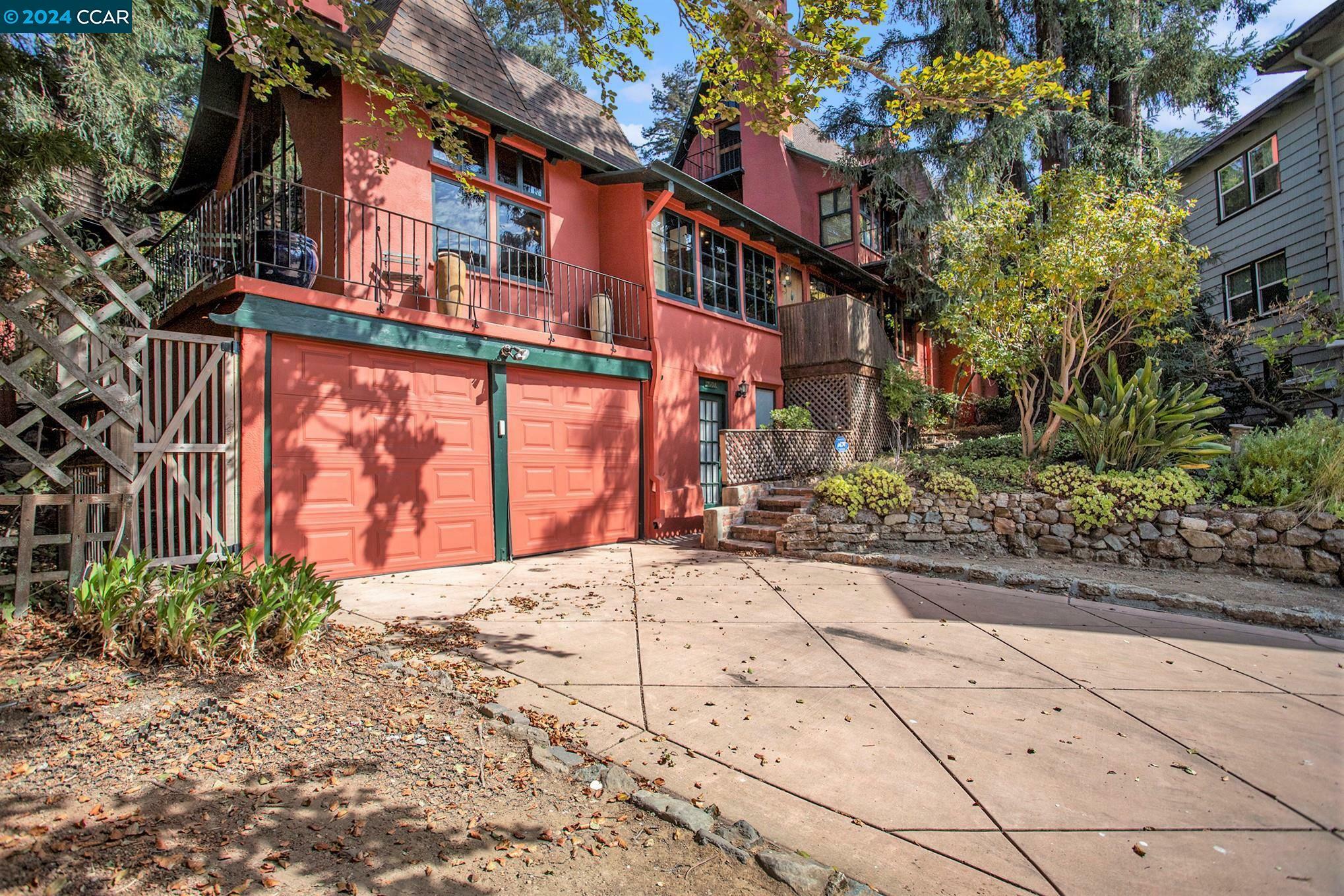 Property Photo:  1780 Highland Pl  CA 94709 