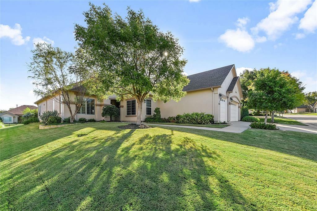 Property Photo:  8705 Sarasota  TX 76207 