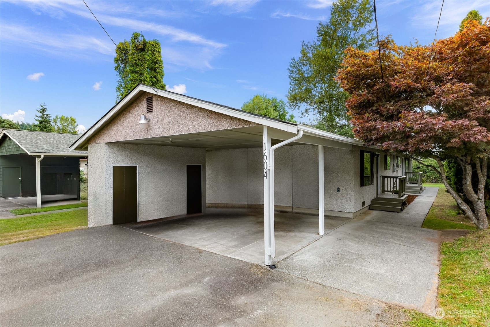 Property Photo:  1604 22nd Street  WA 98225 