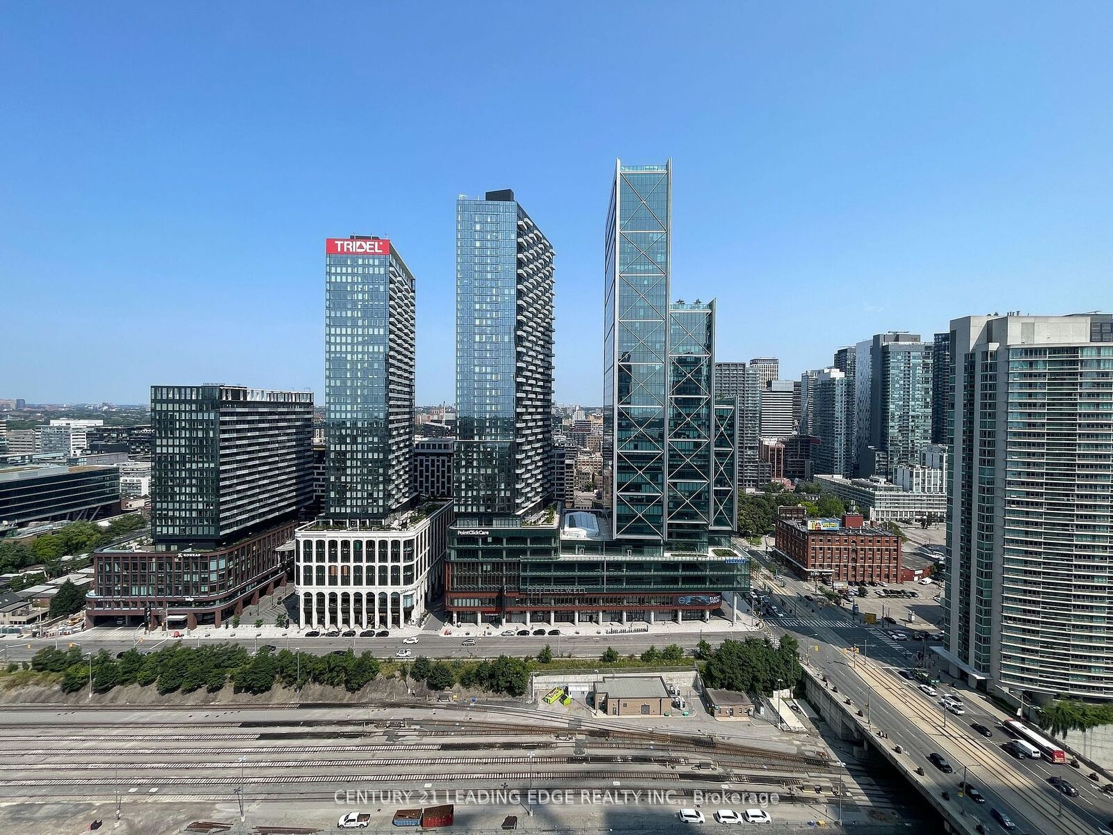 Photo de la propriété:  25 Telegram Mews 3211  ON M5V 3Z1