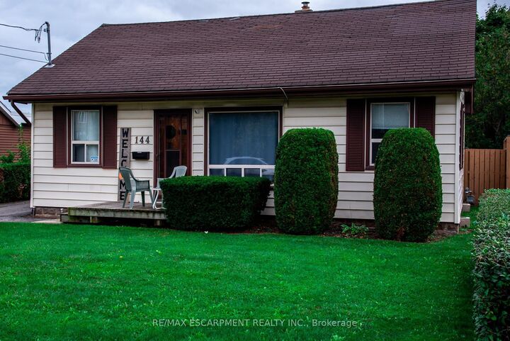Property Photo:  144 Green Road  ON L8G 3X1 