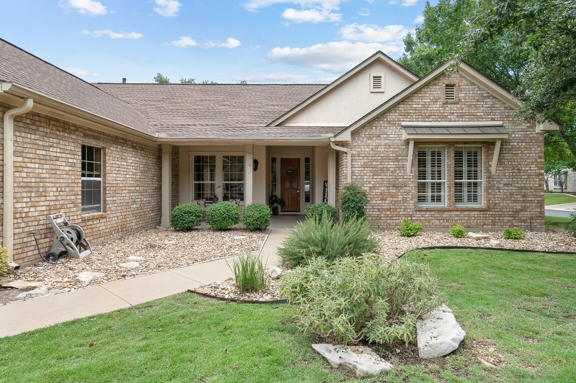 Property Photo:  101 Blacksmiths Drive  TX 78633 