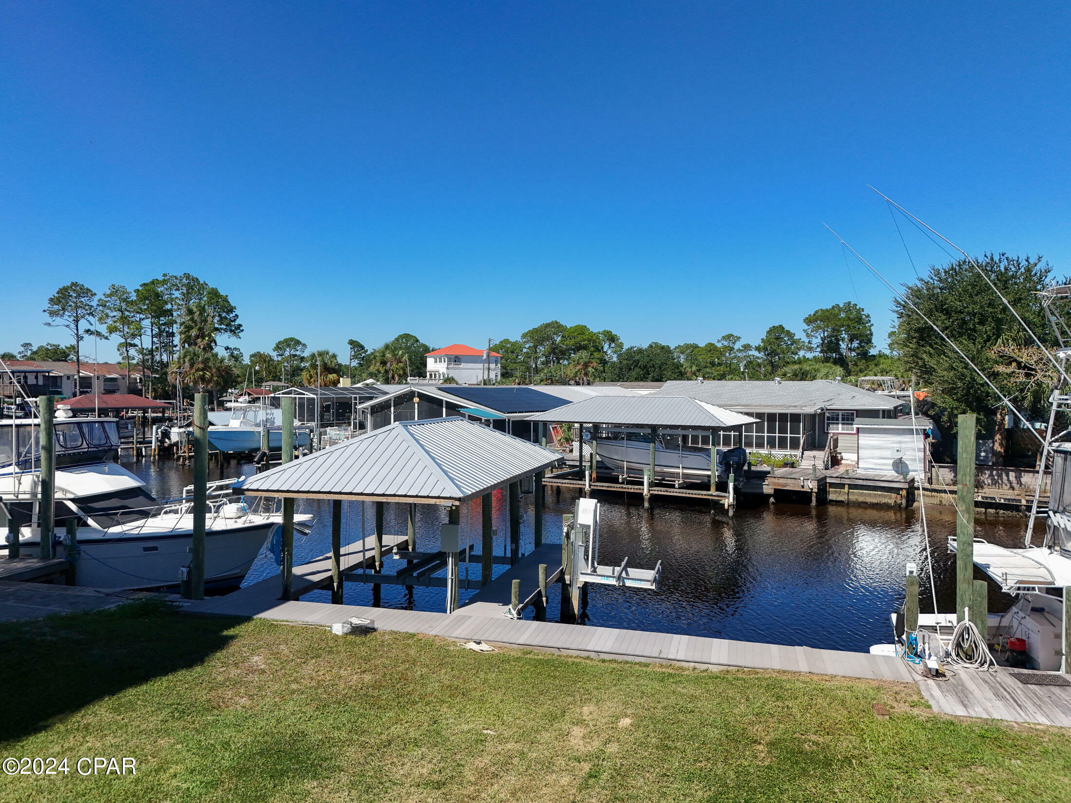 Property Photo:  933 Lighthouse Lagoon Court  FL 32407 