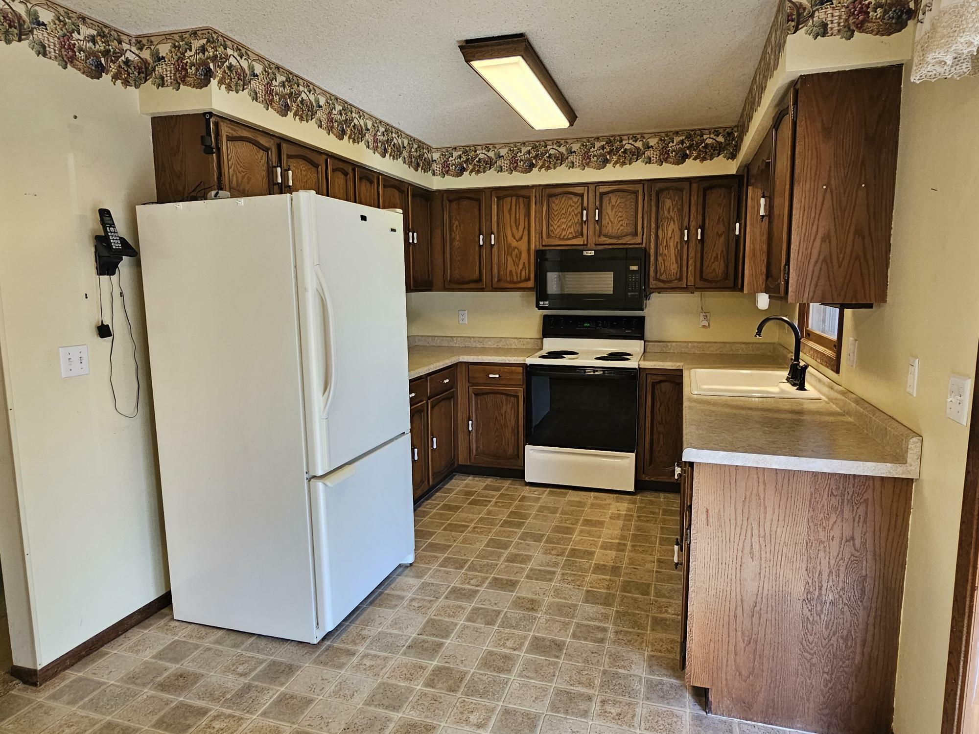 Property Photo:  2219 31st St  WI 54601 