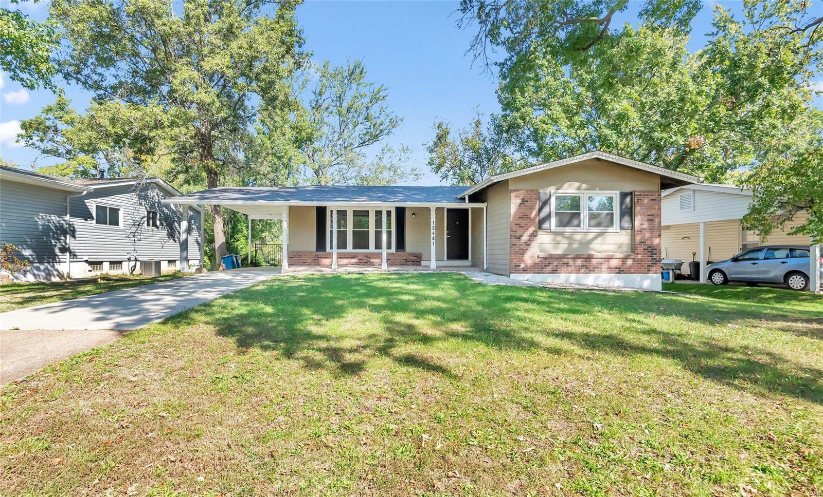 Property Photo:  12481 Dawn Hill Drive  MO 63043 